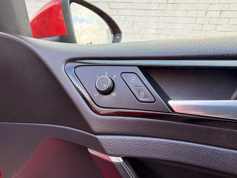 Volkswagen Golf 2.0 TDI BlueMotion Tech GTD DSG Euro 6 (s/s) 5dr