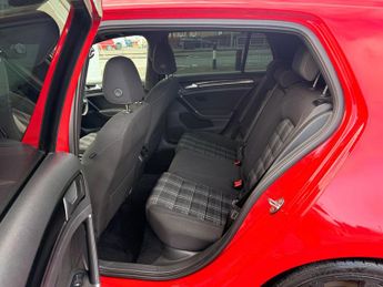 Volkswagen Golf 2.0 TDI BlueMotion Tech GTD DSG Euro 6 (s/s) 5dr