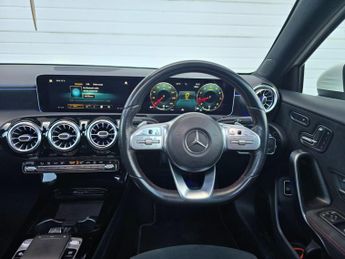 Mercedes-Benz A Class 1.3 A200 AMG Line (Premium Plus) 7G-DCT Euro 6 (s/s) 4dr