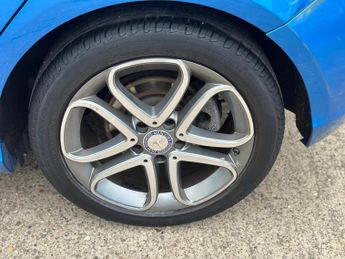 Mercedes-Benz A Class 2.1 A200 CDI Sport 7G-DCT Euro 6 (s/s) 5dr