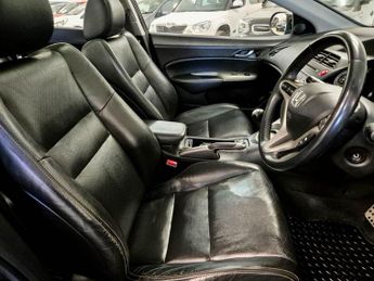 Honda Civic 1.8 i-VTEC ES 5dr