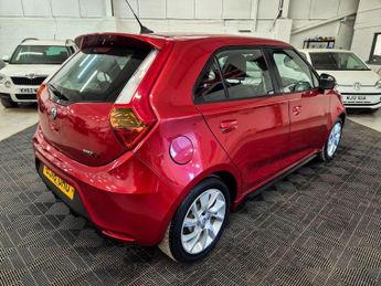 MG MG3 1.5 VTi-TECH 3Form Sport Euro 6 (s/s) 5dr