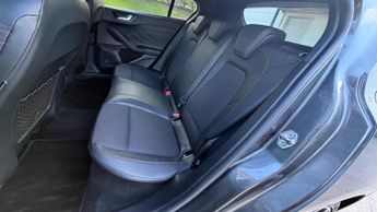 Ford Focus 1.5 EcoBlue ST-Line X Auto Euro 6 (s/s) 5dr