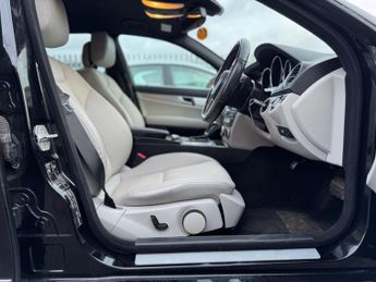 Mercedes-Benz C Class 2.1 C200 CDI BlueEfficiency AMG Sport G-Tronic+ Euro 5 (s/s) 5dr