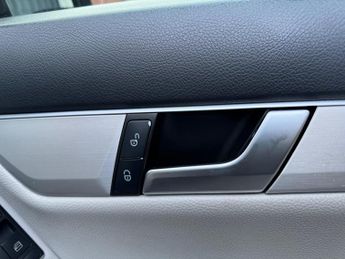 Mercedes-Benz C Class 2.1 C200 CDI BlueEfficiency AMG Sport G-Tronic+ Euro 5 (s/s) 5dr