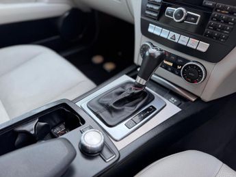 Mercedes-Benz C Class 2.1 C200 CDI BlueEfficiency AMG Sport G-Tronic+ Euro 5 (s/s) 5dr