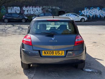 Renault Megane 1.6 VVT Dynamique Proactive 5dr