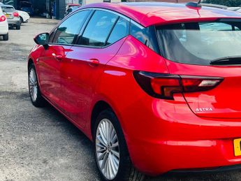 Vauxhall Astra 1.4i Turbo Elite Auto Euro 6 (s/s) 5dr