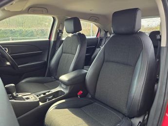 Honda HR-V 1.5 h i-MMD Advance SUV 5dr Petrol Hybrid CVT Euro 6 (s/s) (131 