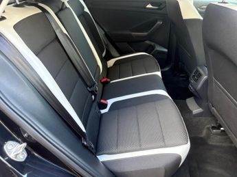 Volkswagen T-Roc 1.5 TSI EVO SEL DSG Euro 6 (s/s) 5dr