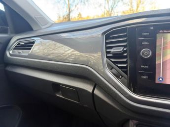 Volkswagen T-Roc 1.5 TSI EVO SEL DSG Euro 6 (s/s) 5dr