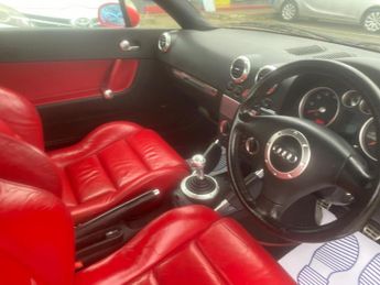 Audi TT 1.8T quattro 2dr