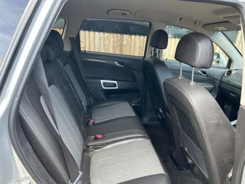 Vauxhall Antara 2.2 CDTi Exclusiv 2WD Euro 5 (s/s) 5dr