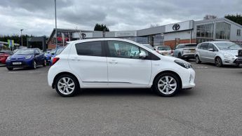 Toyota Yaris 1.5 VVT-h Excel E-CVT Euro 6 5dr (15in Alloy)