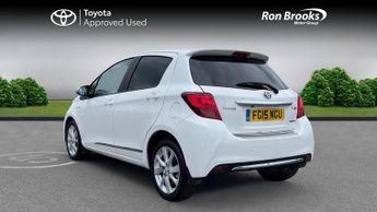 Toyota Yaris 1.5 VVT-h Excel E-CVT Euro 6 5dr (15in Alloy)