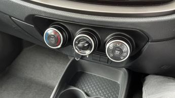 Toyota Aygo X 1.0 VVT-i Pure x-shift Euro 6 (s/s) 5dr