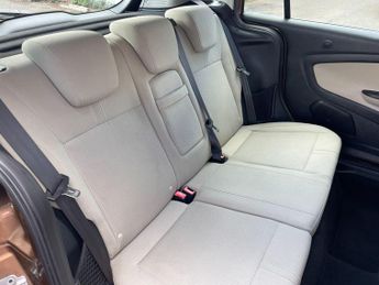 Ford B-Max 1.6 Titanium Powershift Euro 5 5dr