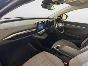 Renault Megane E-Tech 60kWh equilibre Hatchback 5dr Electric Auto (optimum charge) (22