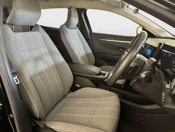 Renault Megane E-Tech 60kWh equilibre Hatchback 5dr Electric Auto (optimum charge) (22