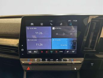 Renault Megane E-Tech 60kWh equilibre Hatchback 5dr Electric Auto (optimum charge) (22