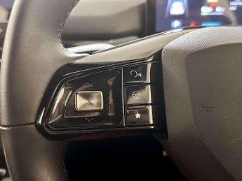 MG MG4 64kWh SE Long Range Hatchback 5dr Electric Auto (203 ps)