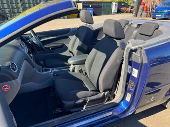Ford Focus CC 2.0 CC-2 2dr
