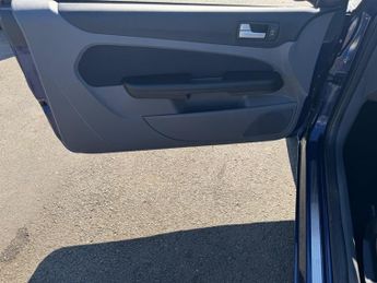 Ford Focus CC 2.0 CC-2 2dr