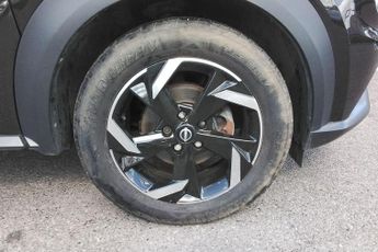 Nissan Juke 1.0 DiG-T 114 N-Connecta 5dr DCT