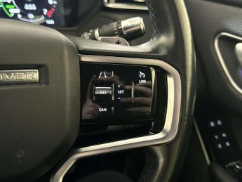 Land Rover Range Rover Velar 2.0 P400e 17.1kWh R-Dynamic SE SUV 5dr Petrol Plug-in Hybrid Aut