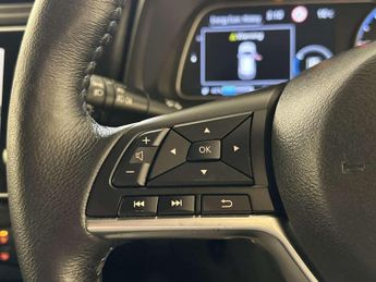 Nissan Leaf 39kWh N-Connecta Hatchback 5dr Electric Auto (150 ps)