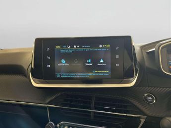 Peugeot E-2008 50kWh Allure Premium SUV 5dr Electric Auto (136 ps)