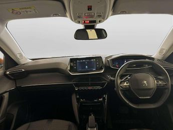 Peugeot E-2008 50kWh Allure Premium SUV 5dr Electric Auto (136 ps)