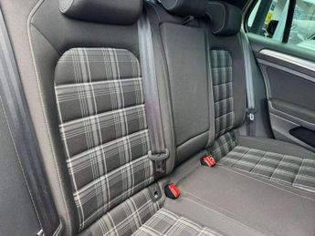 VOLKSWAGEN GOLF 2.0 TDI GTD Hatchback 5dr Diesel DSG Euro 6 (s/s) (184 ps) **FIN