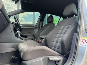 VOLKSWAGEN GOLF 2.0 TDI GTD Hatchback 5dr Diesel DSG Euro 6 (s/s) (184 ps) **FIN