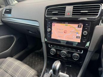 VOLKSWAGEN GOLF 2.0 TDI GTD Hatchback 5dr Diesel DSG Euro 6 (s/s) (184 ps) **FIN