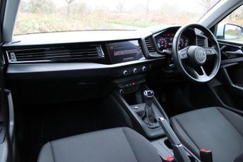 Audi A1 1.0 TFSI 30 Technik Sportback S Tronic Euro 6 (s/s) 5dr