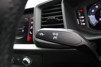 Audi A1 1.0 TFSI 30 Technik Sportback S Tronic Euro 6 (s/s) 5dr