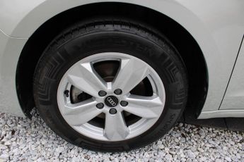 Audi A1 1.0 TFSI 30 Technik Sportback S Tronic Euro 6 (s/s) 5dr