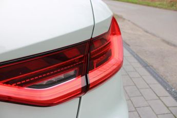 Audi A1 1.0 TFSI 30 Technik Sportback S Tronic Euro 6 (s/s) 5dr