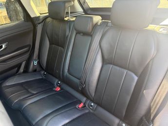 Land Rover Range Rover Evoque 2.0 TD4 SE Auto 4WD Euro 6 (s/s) 5dr