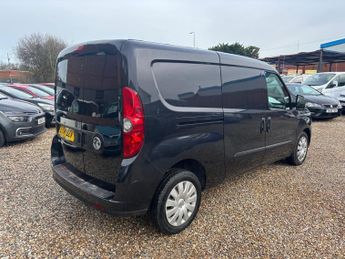 Vauxhall Combo 1.3 CDTi 2300 16v Sportive FWD L2 H1 3dr