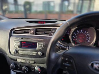 Kia Ceed 1.4 CRDi SR7 Euro 6 5dr