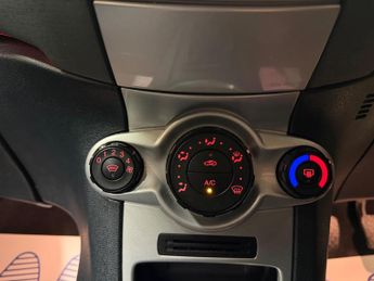 Ford Fiesta 1.4 Zetec 5dr