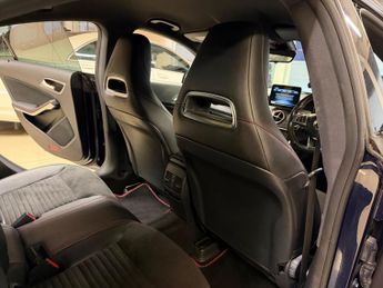 Mercedes-Benz CLA 2.1 CLA220d AMG Line Coupe 7G-DCT Euro 6 (s/s) 4dr