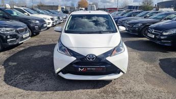 Toyota AYGO 1.0 VVT-i x-play x-shift Euro 5 5dr Euro 5