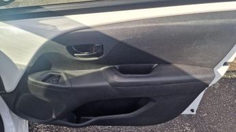 Toyota AYGO 1.0 VVT-i x-play x-shift Euro 5 5dr Euro 5