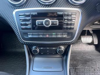 Mercedes-Benz A Class 1.5 A180 CDI AMG Sport 7G-DCT Euro 5 (s/s) 5dr