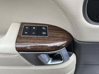 Land Rover Range Rover Sport 3.0 SD V6 Autobiography Dynamic Auto 4WD Euro 6 (s/s) 5dr