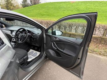 Vauxhall Astra 1.0i Turbo ecoFLEX SRi Nav Euro 6 (s/s) 5dr