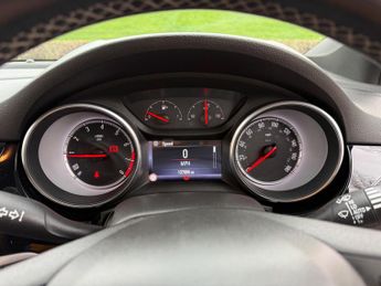 Vauxhall Astra 1.0i Turbo ecoFLEX SRi Nav Euro 6 (s/s) 5dr